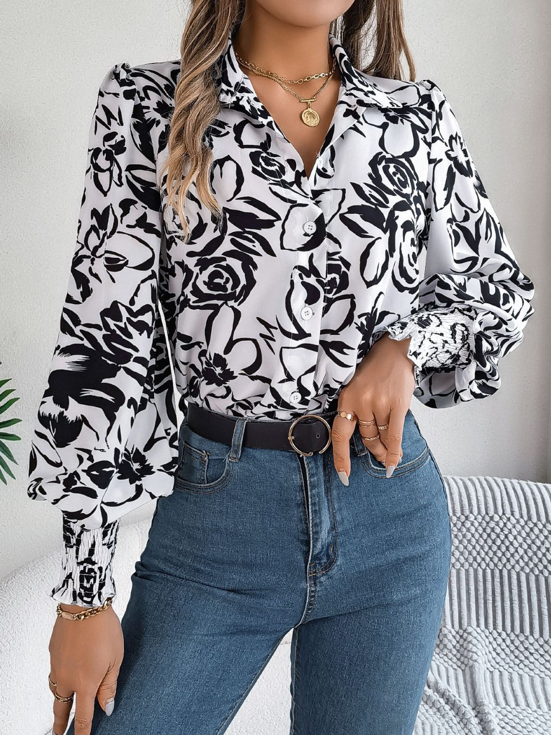 Printed Collared Neck Lantern Sleeve Shirt