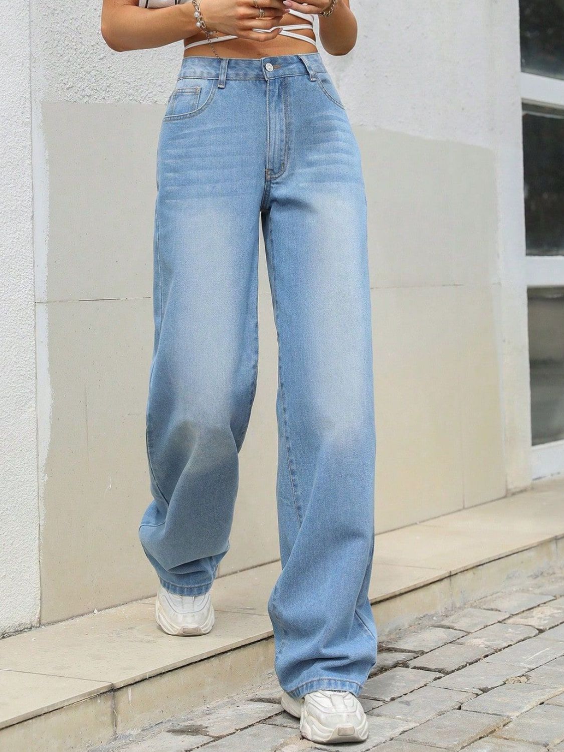 Mid Rise Wide Leg Jeans