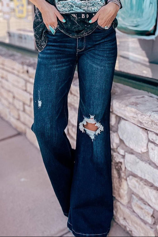 Distressed Wide Leg Jeans with Pockets