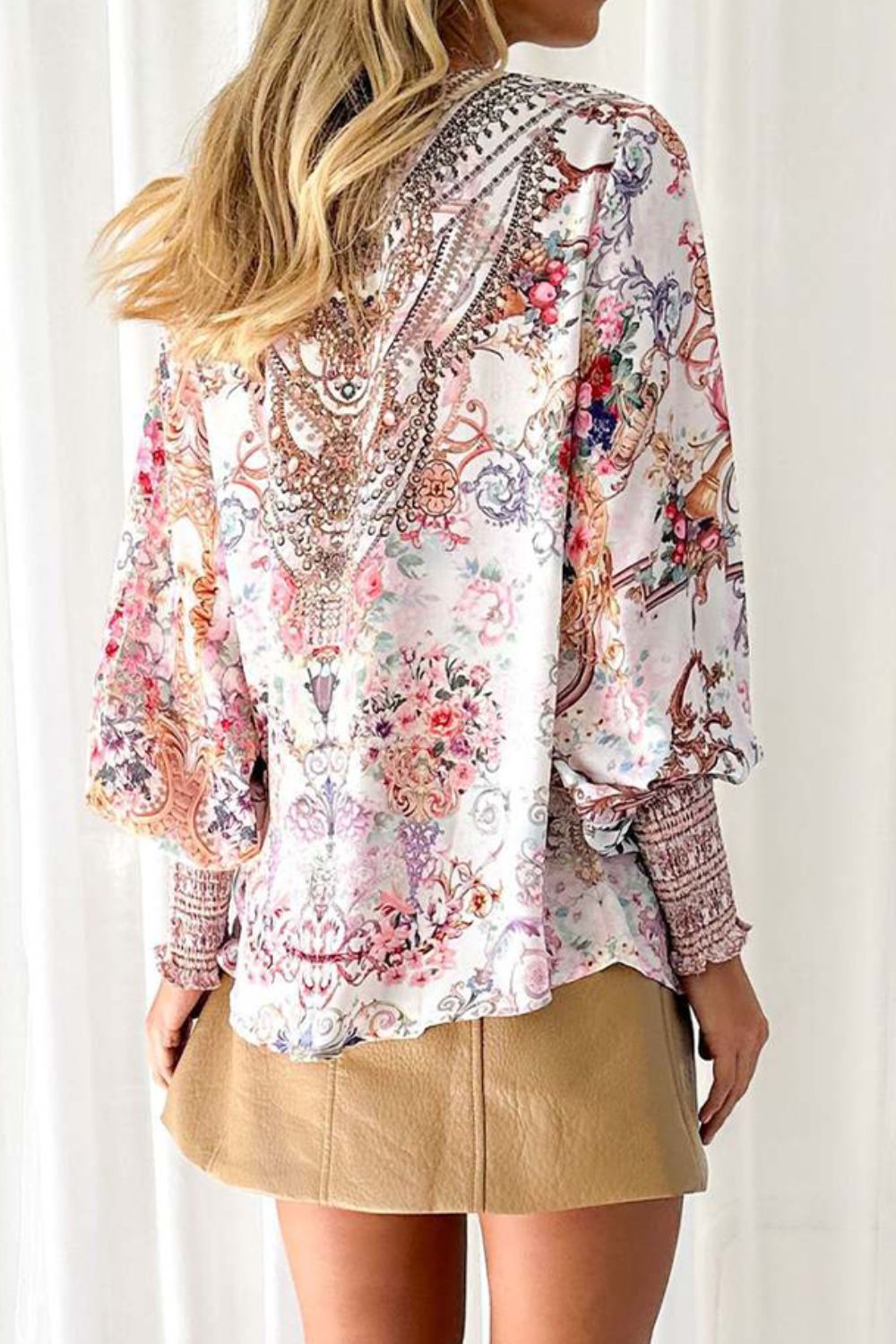 Printed V-Neck Long Sleeve Blouse