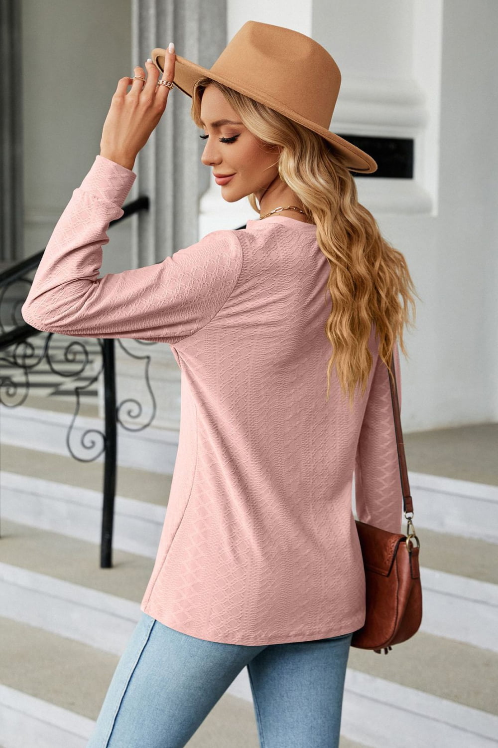 Notched Neck Long Sleeve Buttoned Blouse